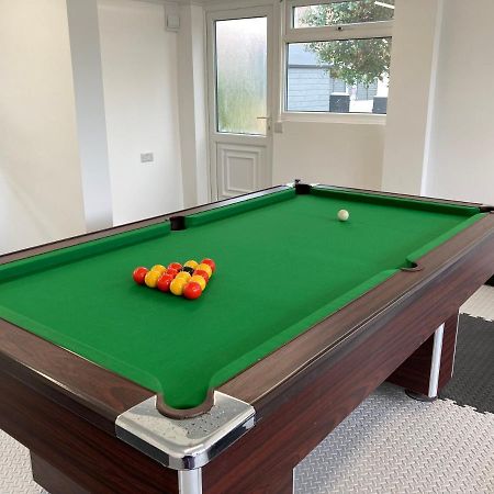 18 Cheerful 2 Bed Bungalow, Hot Tub, Gym, Pool Table Villa Prestatyn Eksteriør bilde